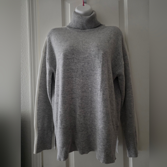 Reiss Sweaters - REISS Alexıs Gray Women's Turtleneck Sweater Size XS.